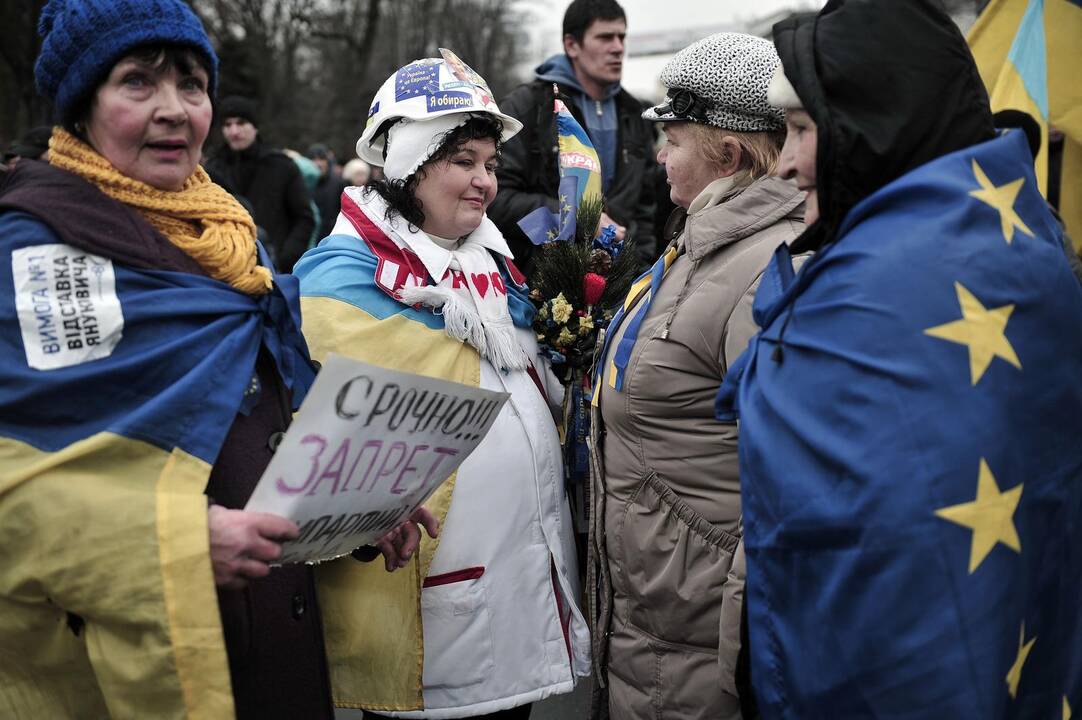 Sekmadienio įvykiai Ukrainoje