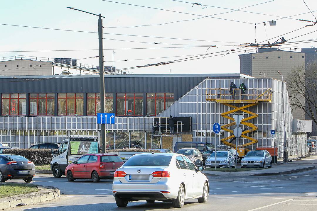 M. Riomerio gatvėje netrukus pradės veikti prekybos centras