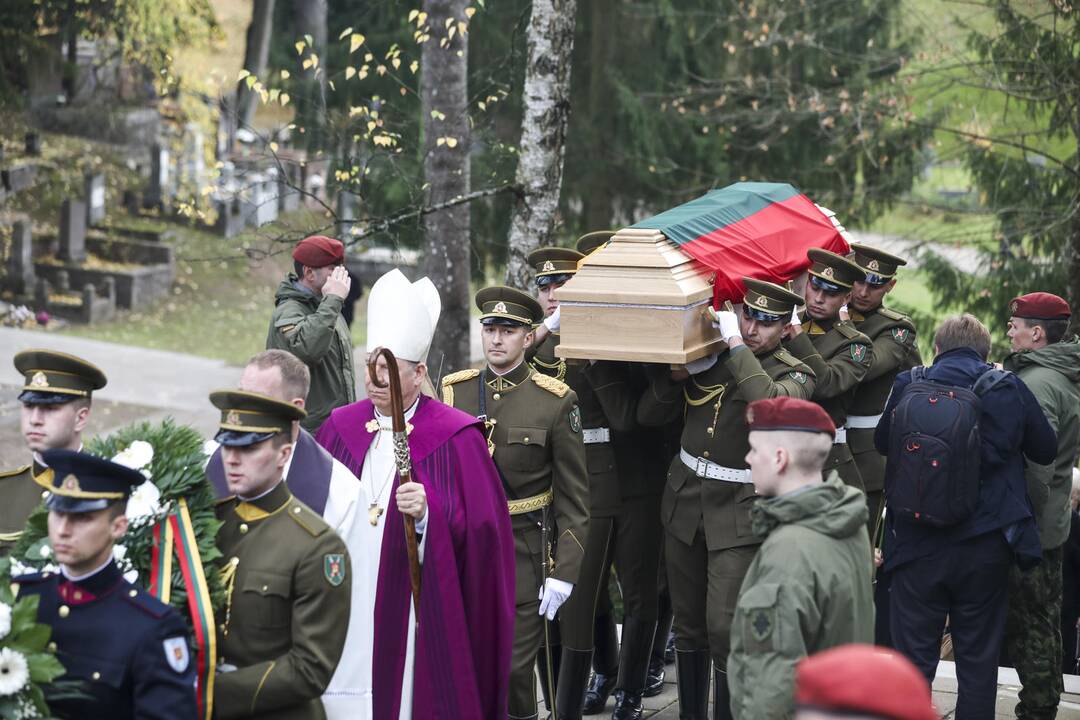 Antakalnio kapinėse palaidotas partizanas A. Kraujelis–Siaubūnas