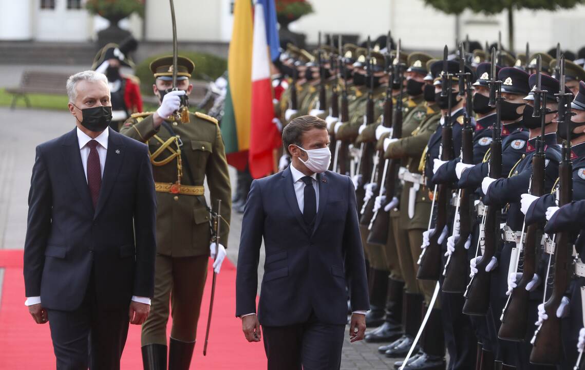 Į Lietuvą atvyko Prancūzijos prezidentas E. Macronas