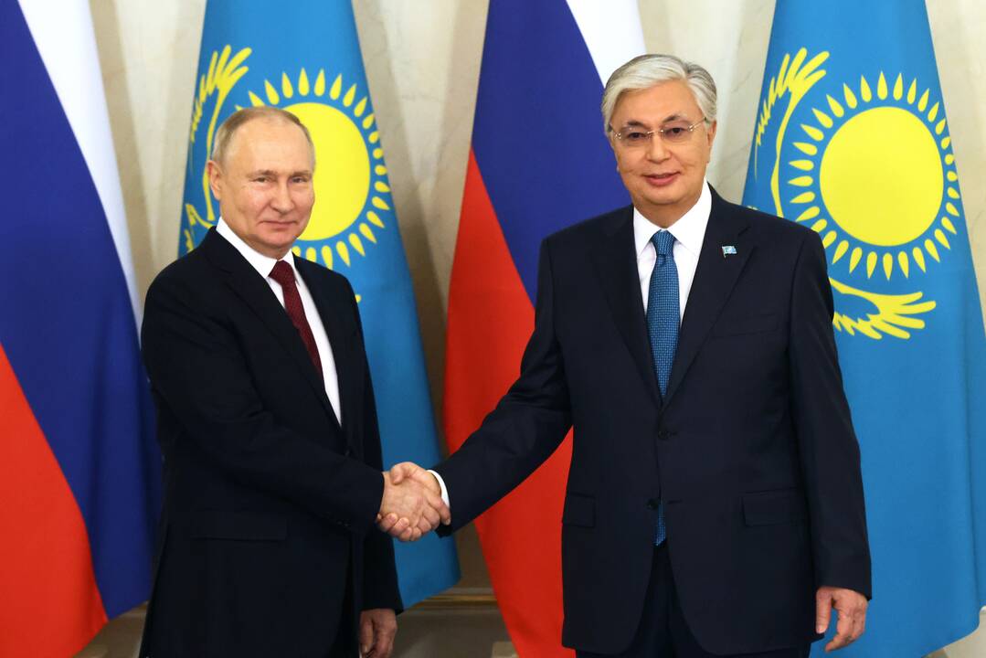Vladimiras Putinas ir Kasymas Žomartas Tokajevas