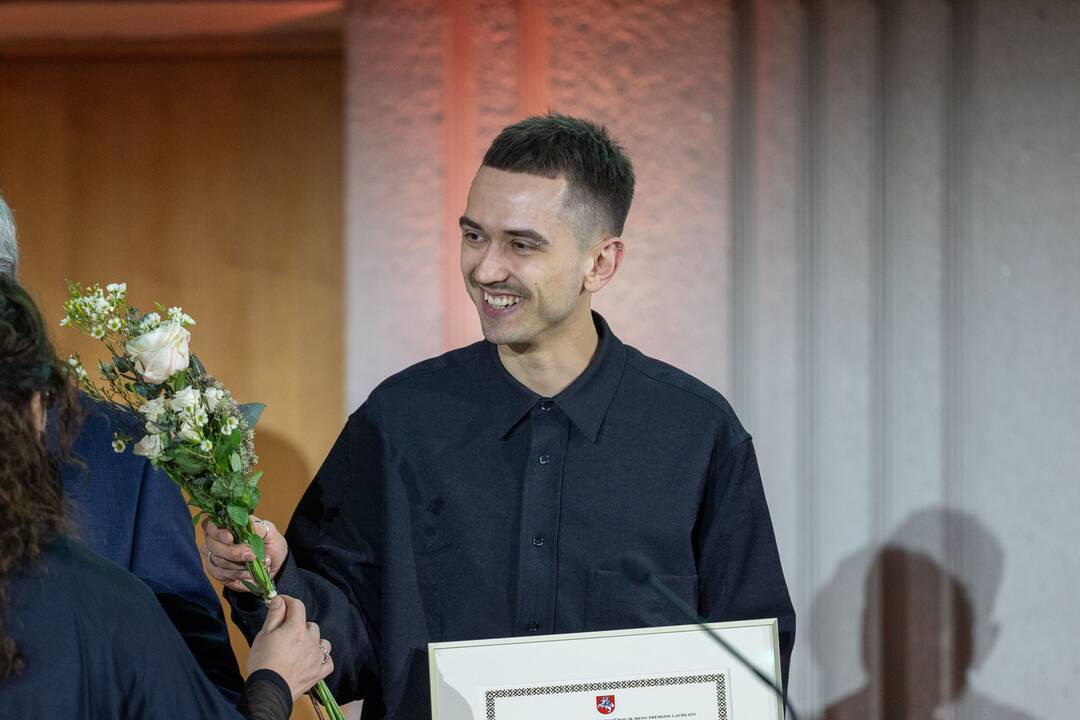 Vyriausybėje pagerbti kultūros ir meno premijų laureatai