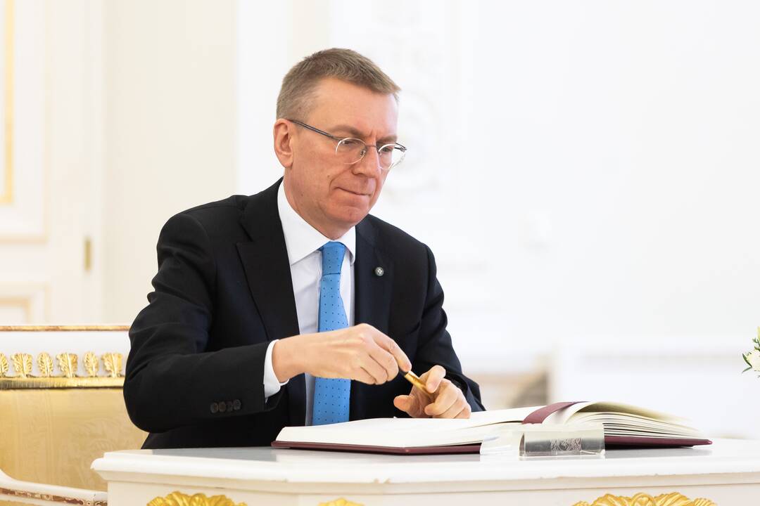 Gitanas Nausėda