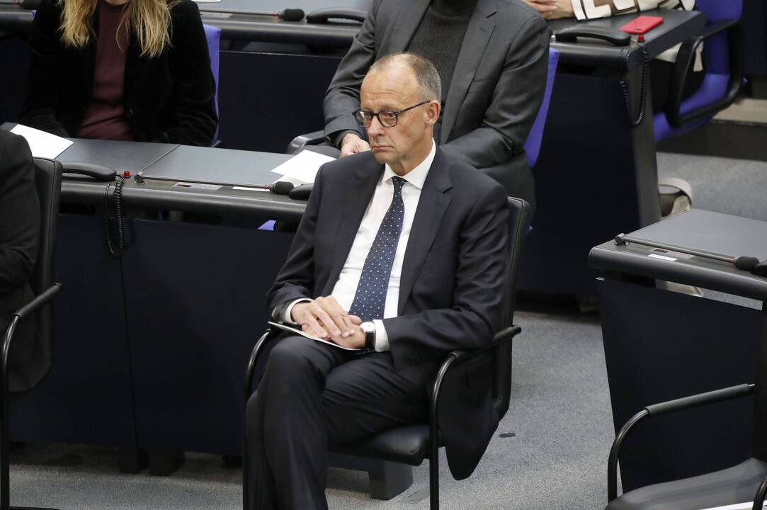 Merzas telefonu pasikalbėjo su Zelenskiu ir pažadėjo toliau remti Ukrainą