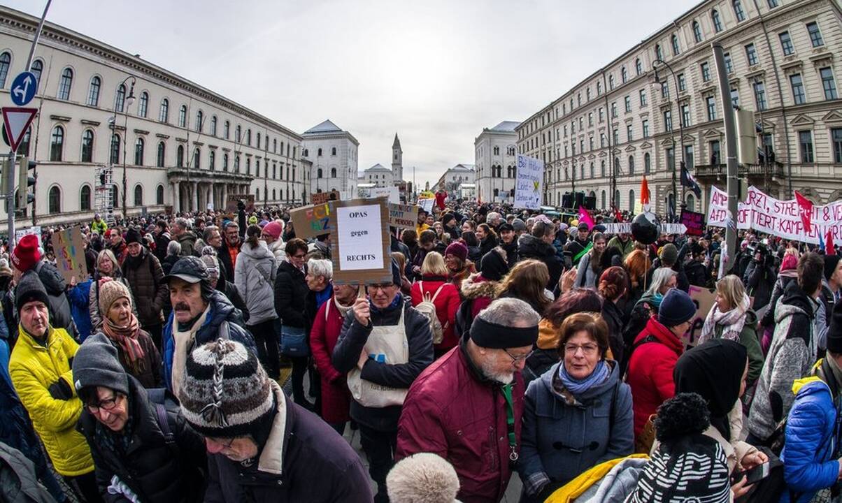 Austrija įspėja apie šalyje stiprėjantį kraštutinių dešiniųjų judėjimą