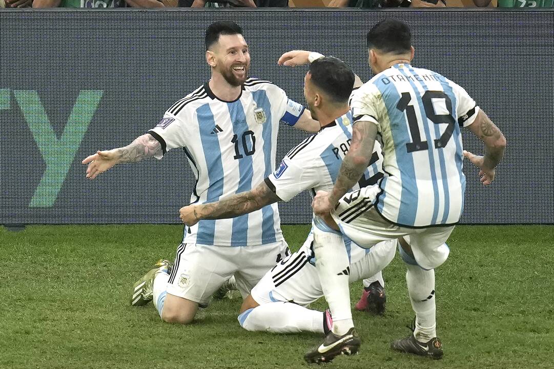 Pasaulio futbolo čempionato finalas: Argentina – Prancūzija