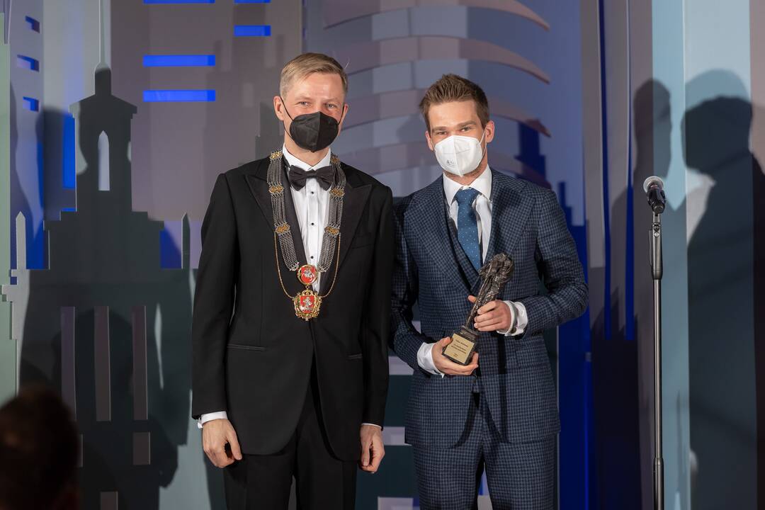 Vilniuje garbingi miestiečiai apdovanoti Šv. Kristoforo statulėlėmis