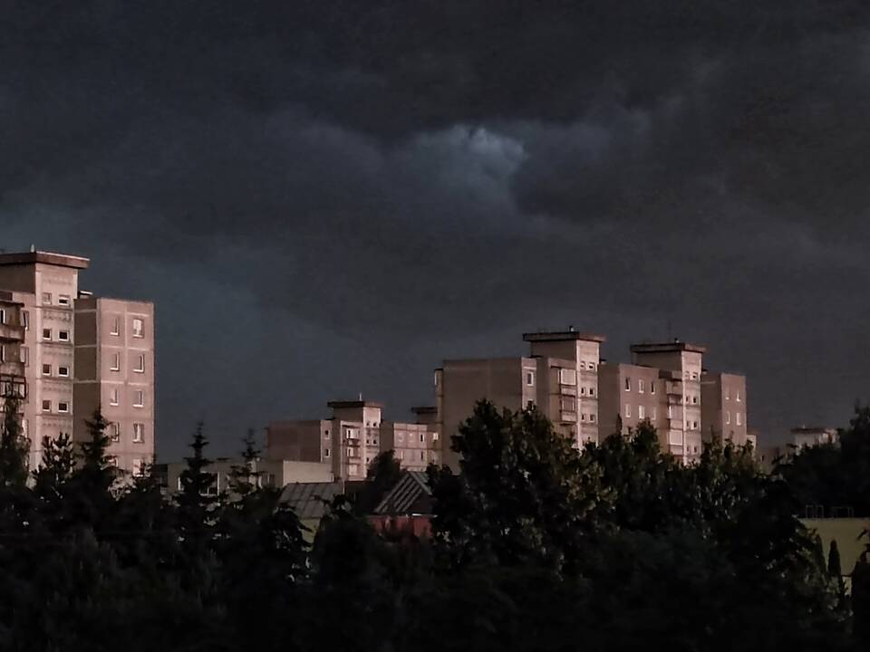 Per Jonines Kauną užklupo škvalas