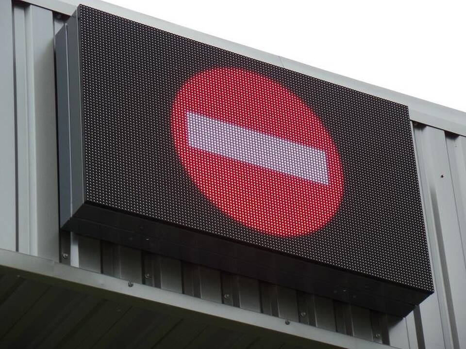Prie sienos su Lenkija sulaikytas suklastotą vairuotojo pažymėjimą turėjęs rusas