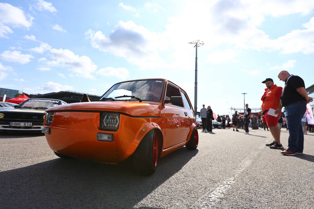 Nemuno saloje – „Eoltas car show 2023“