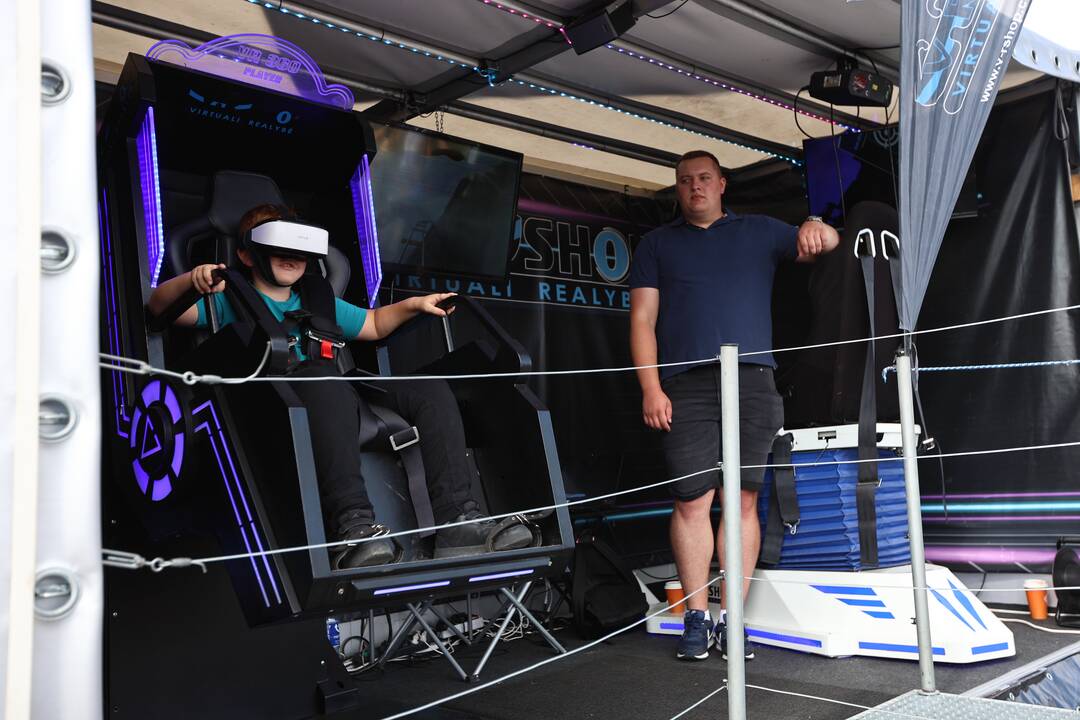 Nemuno saloje – „Eoltas car show 2023“