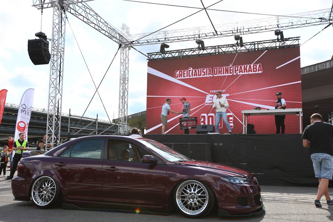 Nemuno saloje – „Eoltas car show 2023“