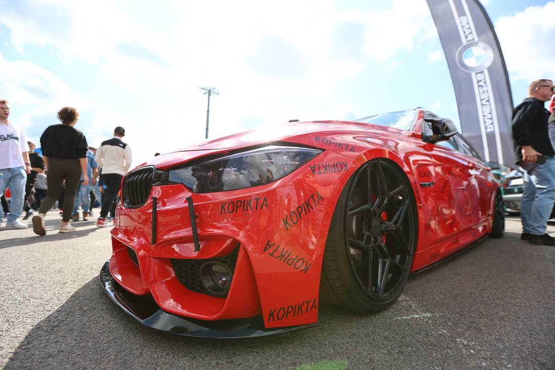 Nemuno saloje – „Eoltas car show 2023“
