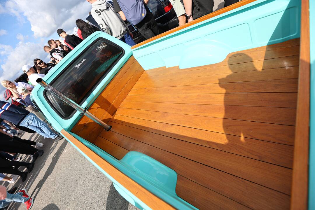 Nemuno saloje – „Eoltas car show 2023“