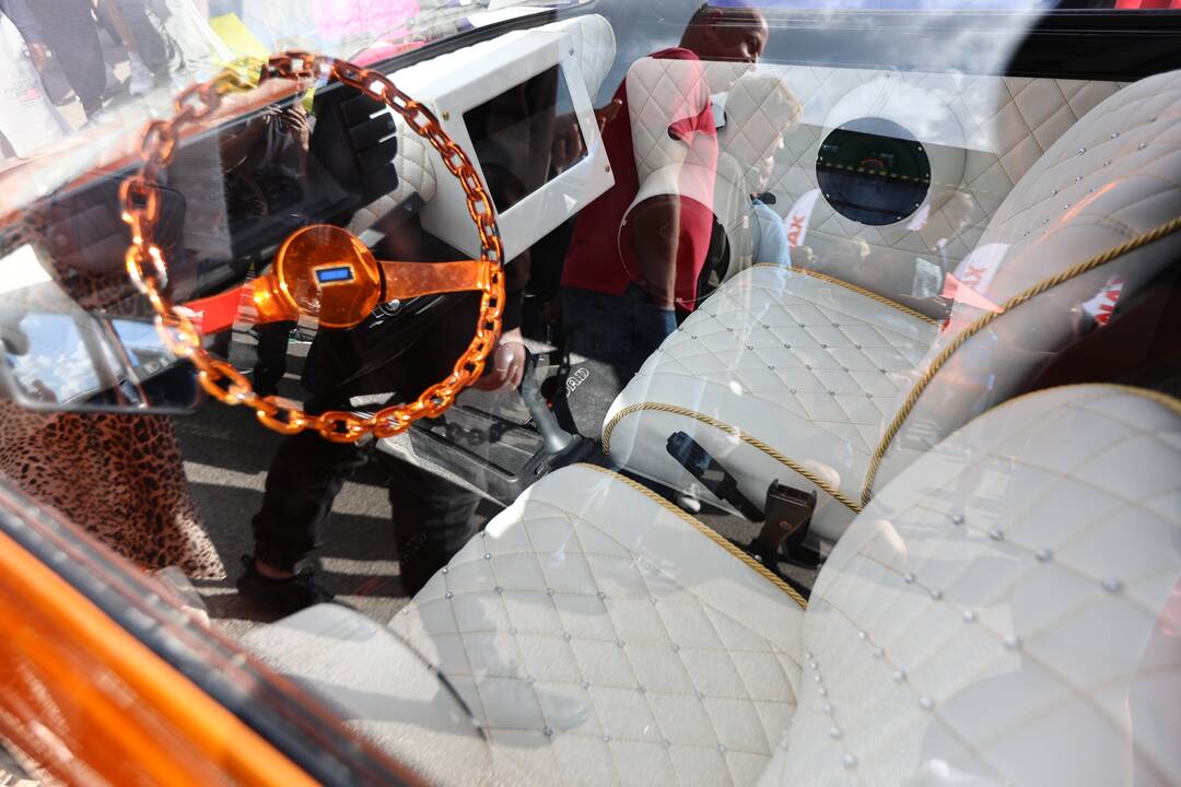 Nemuno saloje – „Eoltas car show 2023“