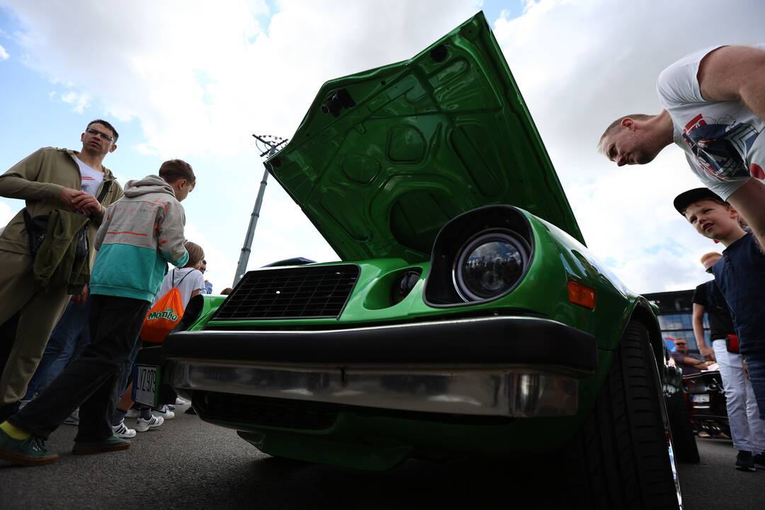 Nemuno saloje – „Eoltas car show 2023“
