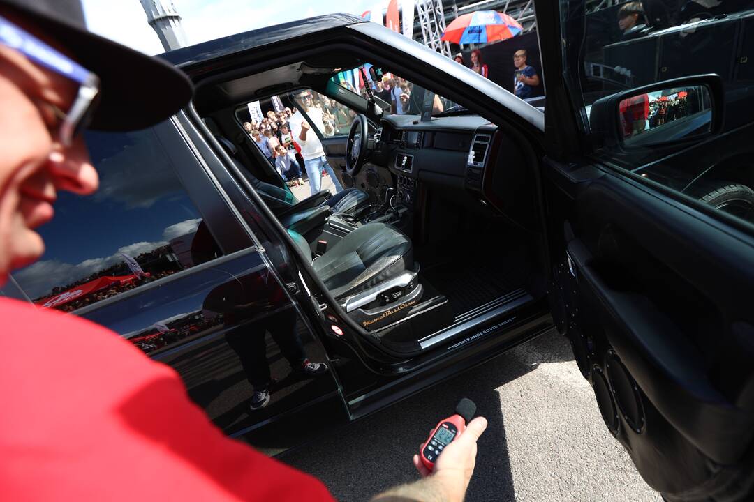 Nemuno saloje – „Eoltas car show 2023“