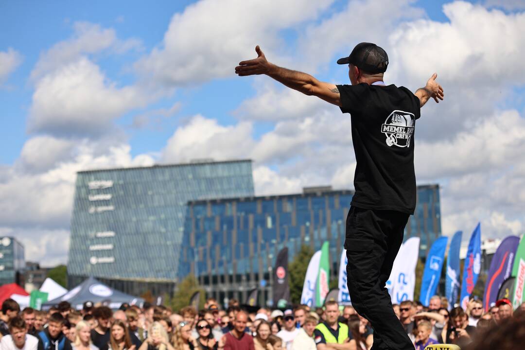 Nemuno saloje – „Eoltas car show 2023“
