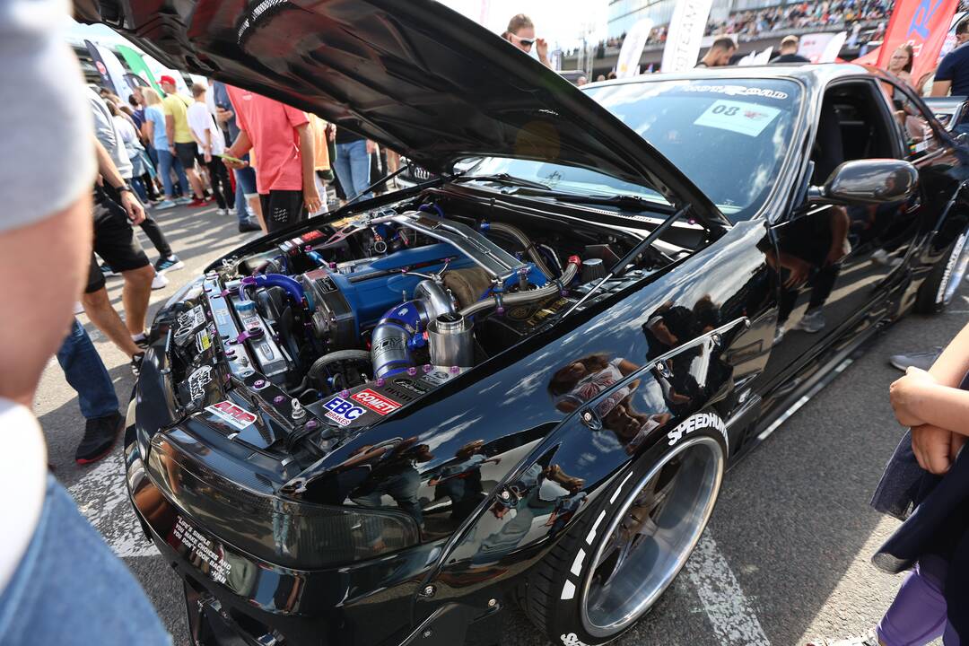 Nemuno saloje – „Eoltas car show 2023“