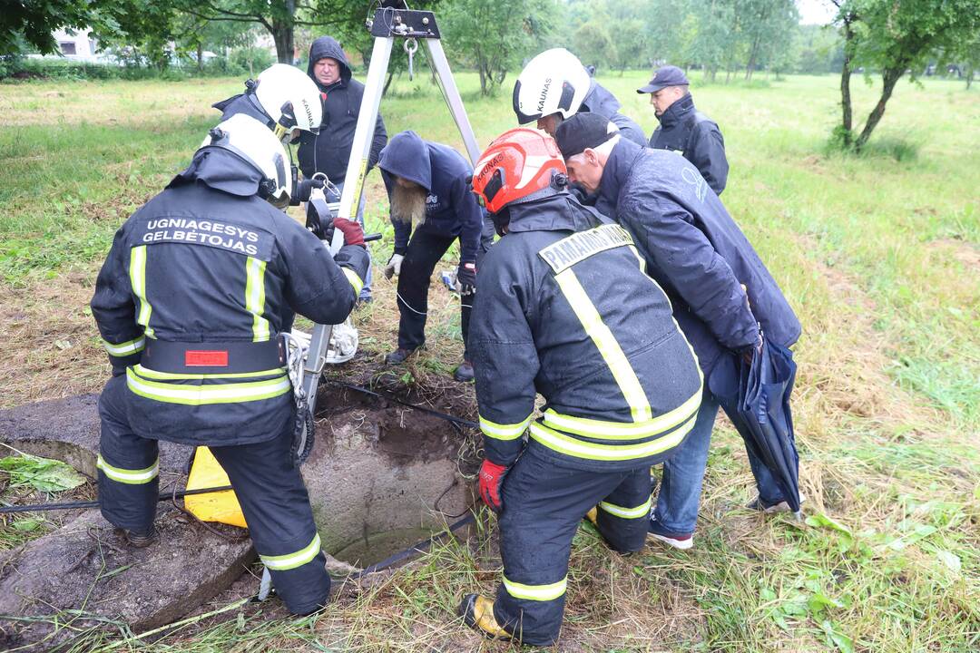 Stirniuko gelbėjimas prie S.Dariaus ir S.Girėno aerodromo