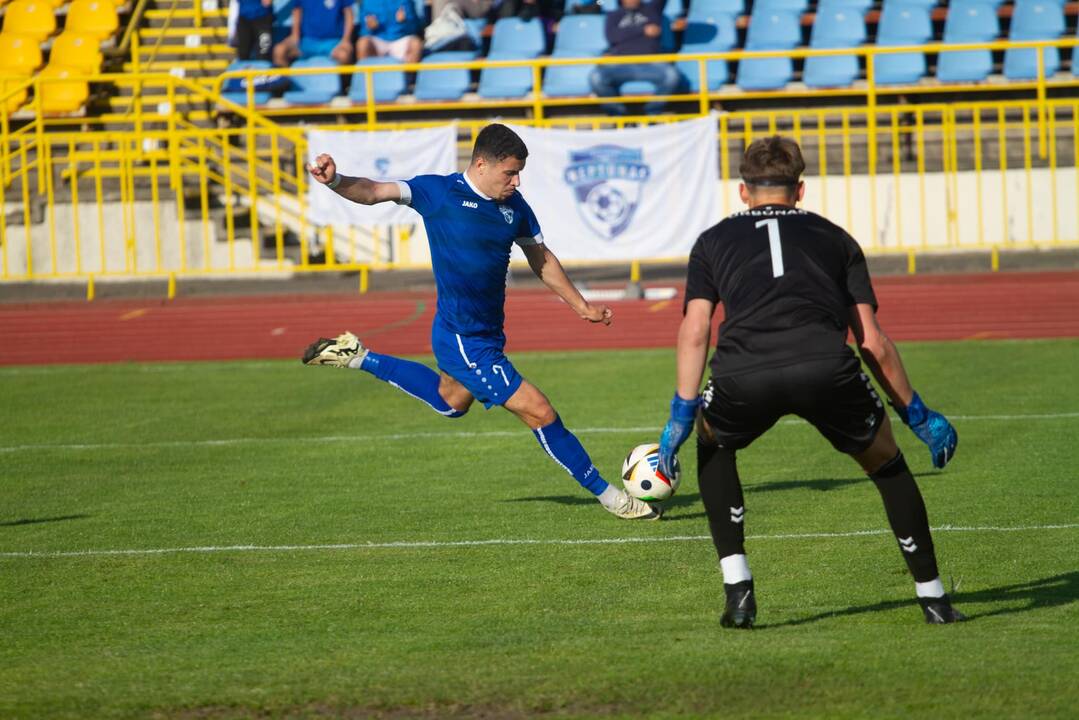 Vasaros atostogų klubai išeina netinginiauti