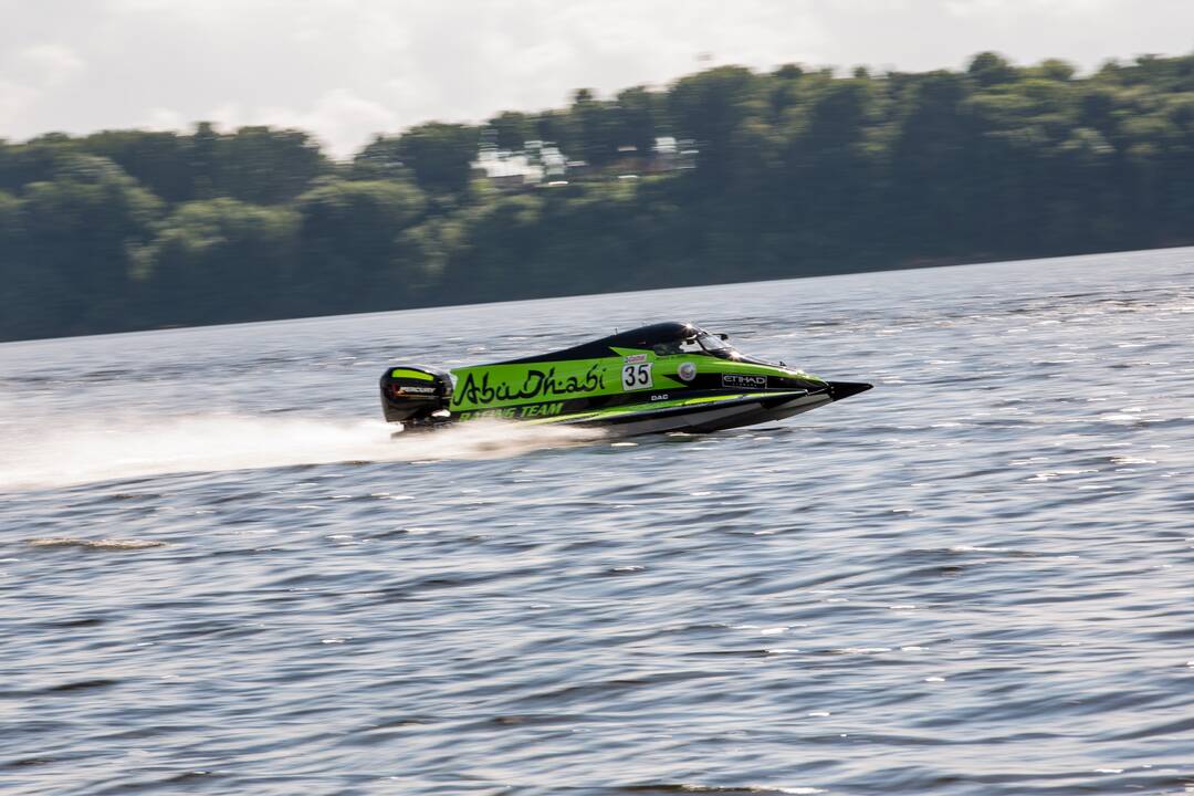 F2 vandens formulių lenktynių finalas