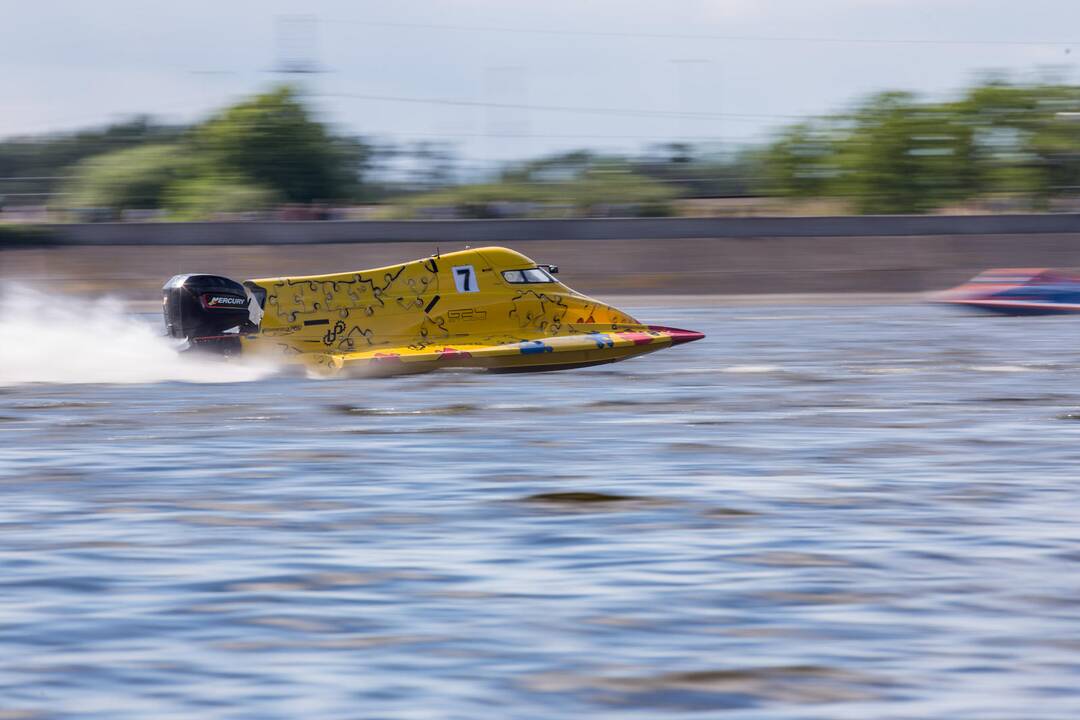 F2 vandens formulių lenktynių finalas