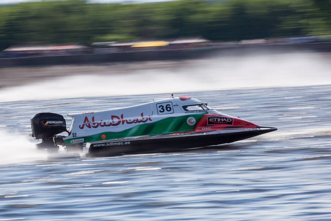 F2 vandens formulių lenktynių finalas