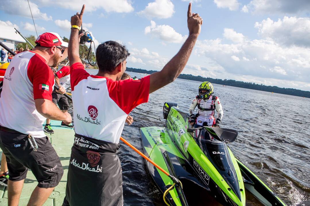 F2 vandens formulių lenktynių finalas