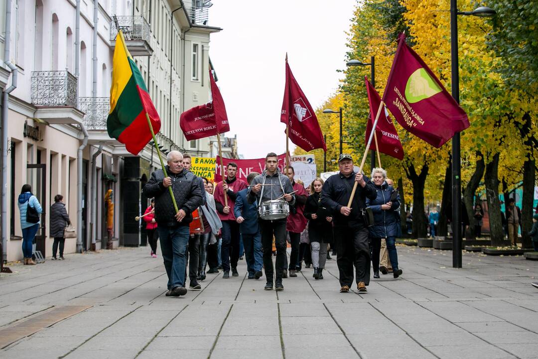 Mitingas prieš skurdą