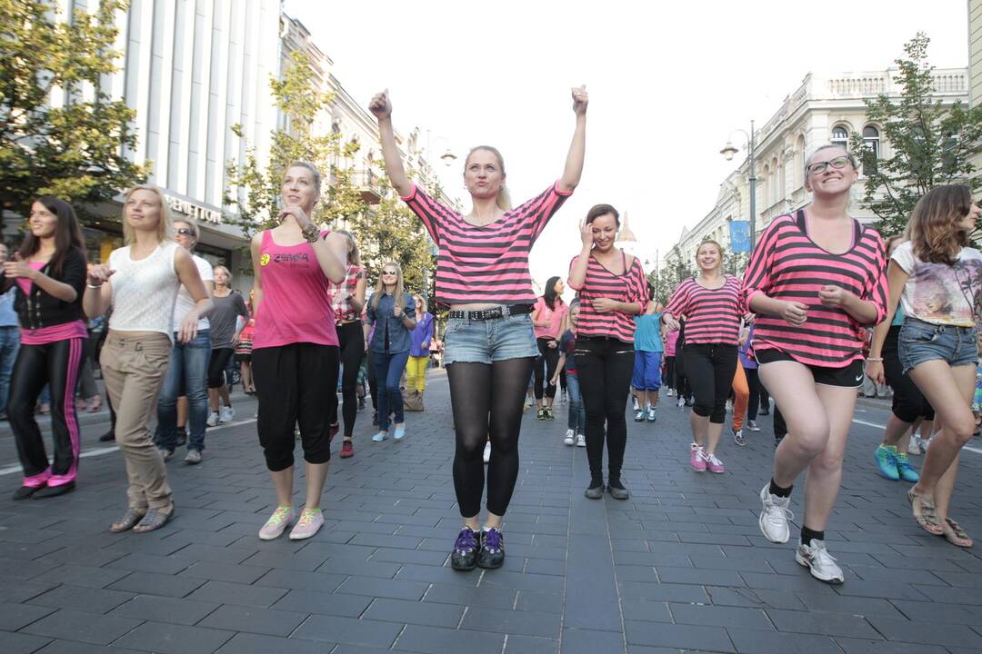 Masinė Zumbos treniruotė Gedimino prospekte