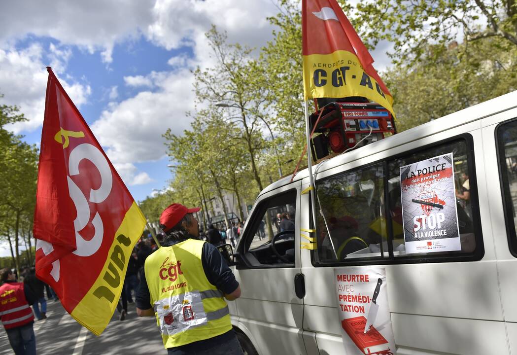 Policijos ir demonstrantų susirėmimai Prancūzijoje