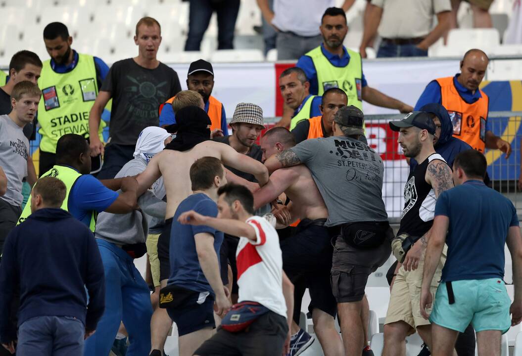 Rusijos ir Anglijos futbolo aistruolių muštynės