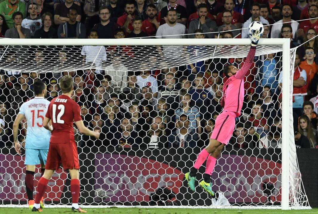 Euro 2016: Turkija - Čekija 2:0