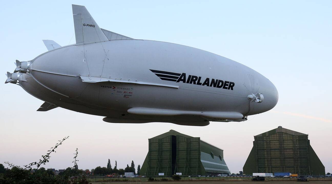 Didžiausias pasaulyje orlaivis „Airlander 10“