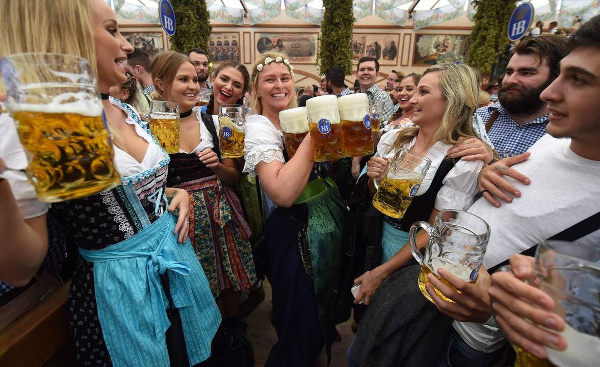 Prasidėjo alaus festivalis „Oktoberfest“