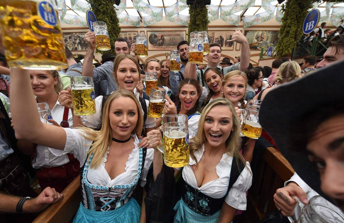 Prasidėjo alaus festivalis „Oktoberfest“