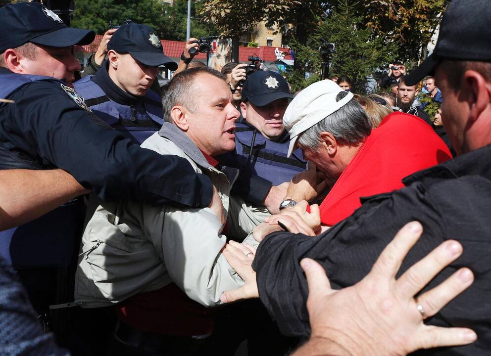 Protestas Kijeve prieš rinkimus Rusijoje