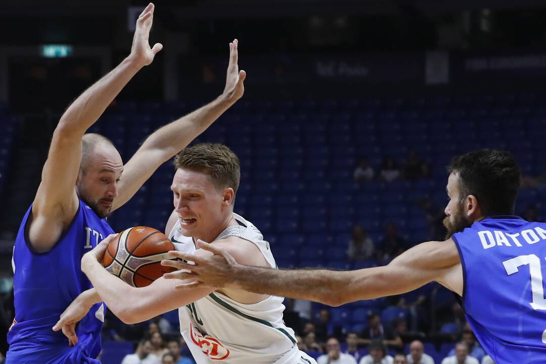 Europos krepšinio čempionatas: Lietuva - Italija 78:73