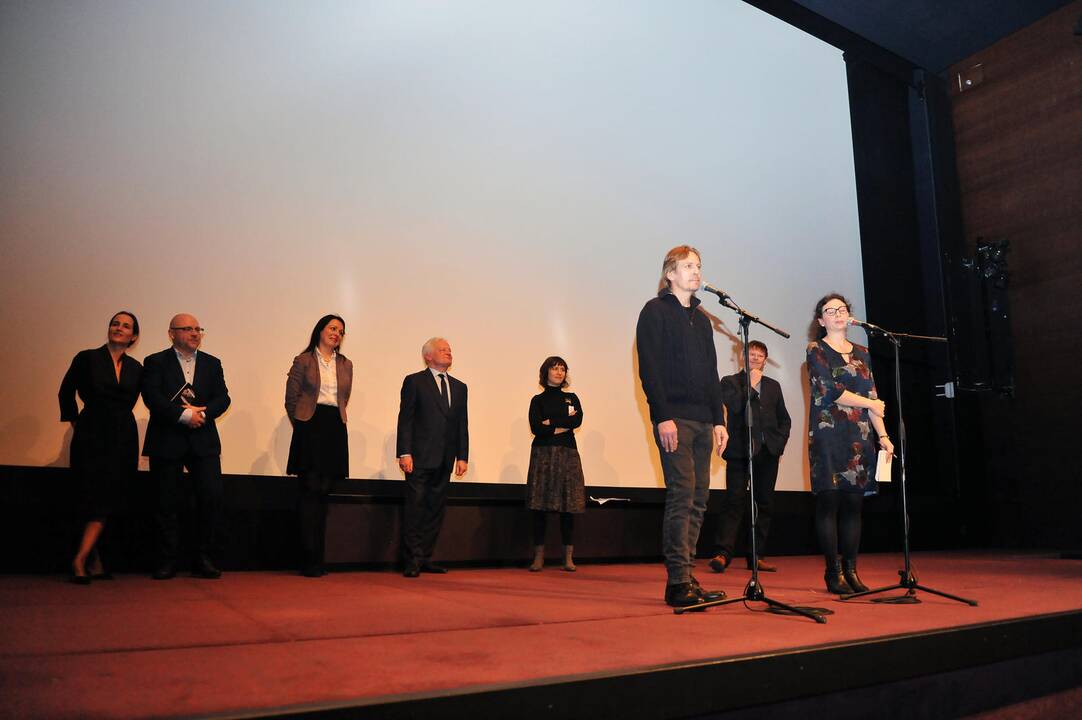 Iš kairės: Jurga Dikčiuvienė, Dovilė Butnoriūtė, Vida Gražienė, Šarūnas Bartas, Lora Kmieliauskaitė, Rolandas Kvietkauskas