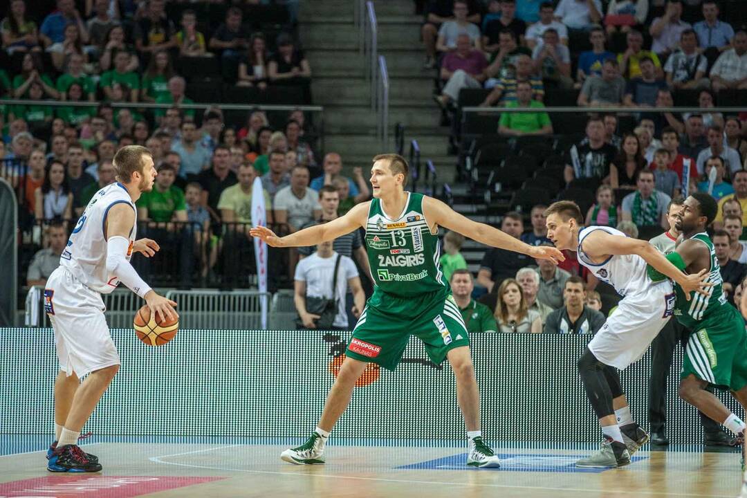 "Žalgiris" įveikė "Neptūną"