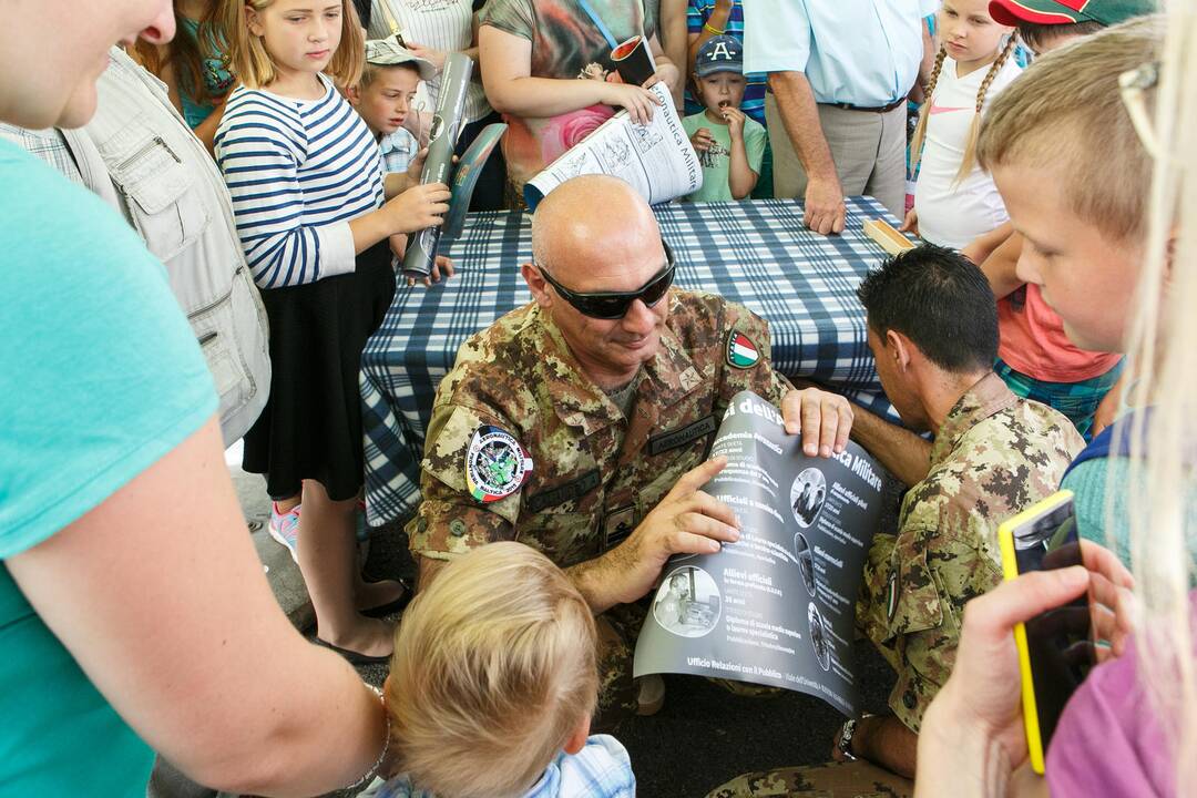 Atvirų durų šventė Kauno oro uoste