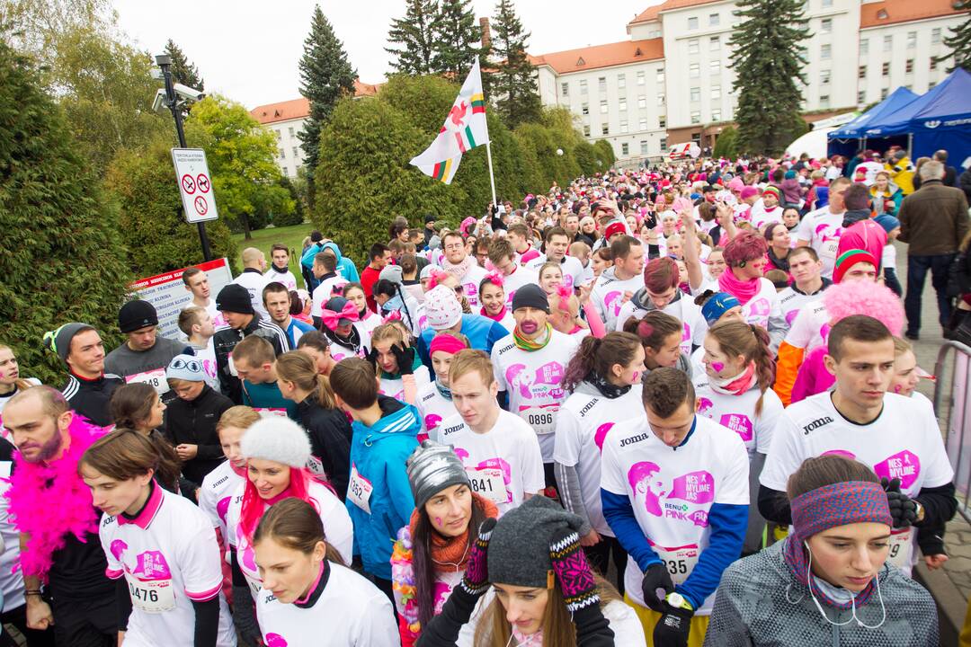 Bėgimas prieš krūties vėžį „Pink RUN“