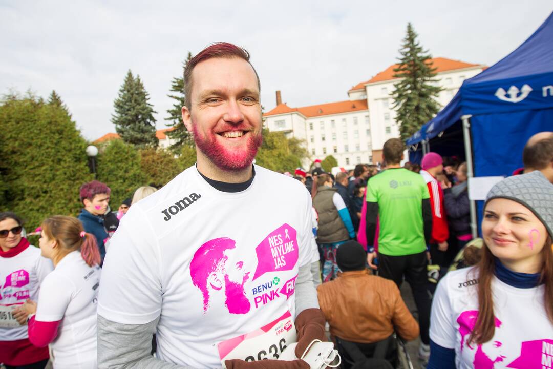 Bėgimas prieš krūties vėžį „Pink RUN“