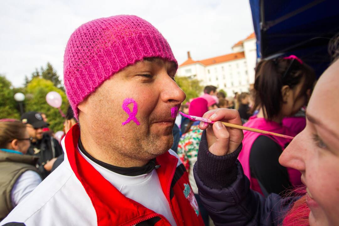 Bėgimas prieš krūties vėžį „Pink RUN“