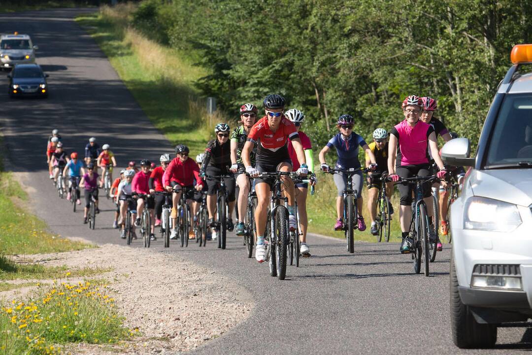 Lietuvos moterys mynė 100 km