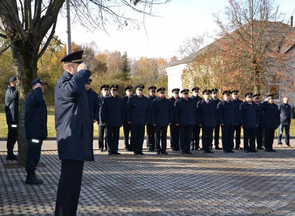 Ugniagesių profesiją įprasmino skulptūra