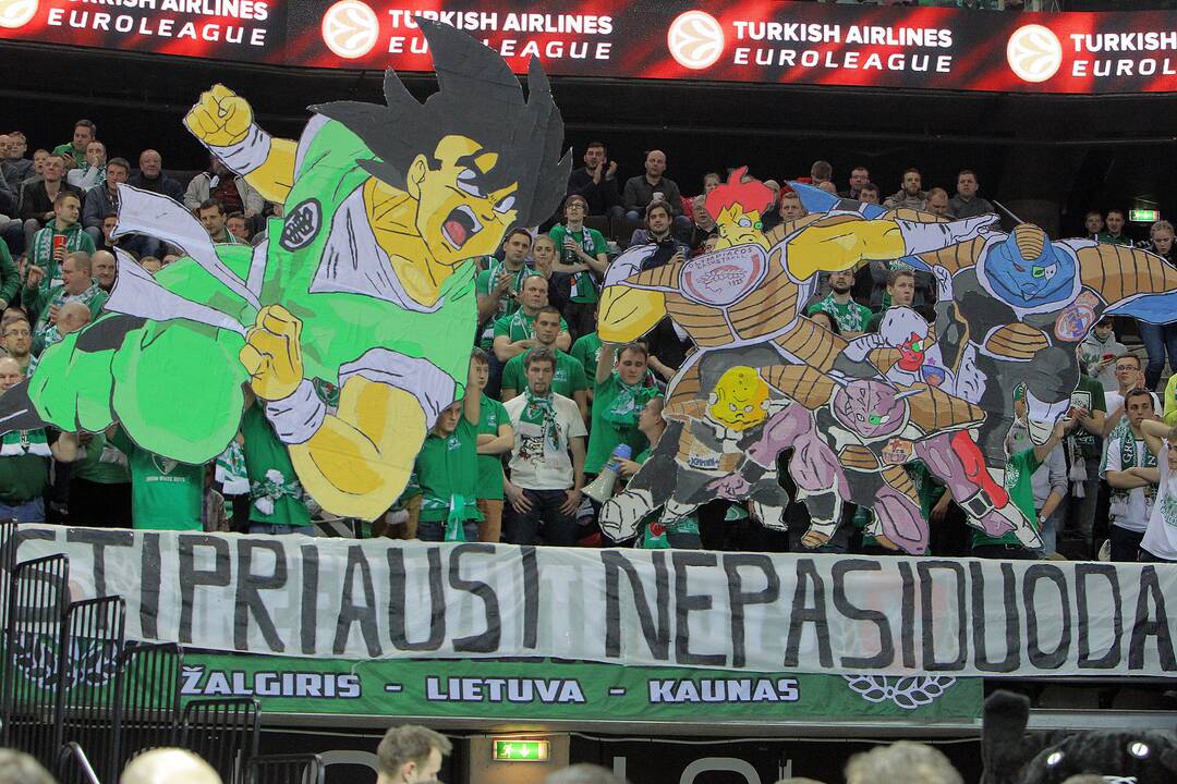 Kauno „Žalgiris“ Eurolygos rungtynėse sutriuškino Pirėjo „Olympiakos“ 75:55.