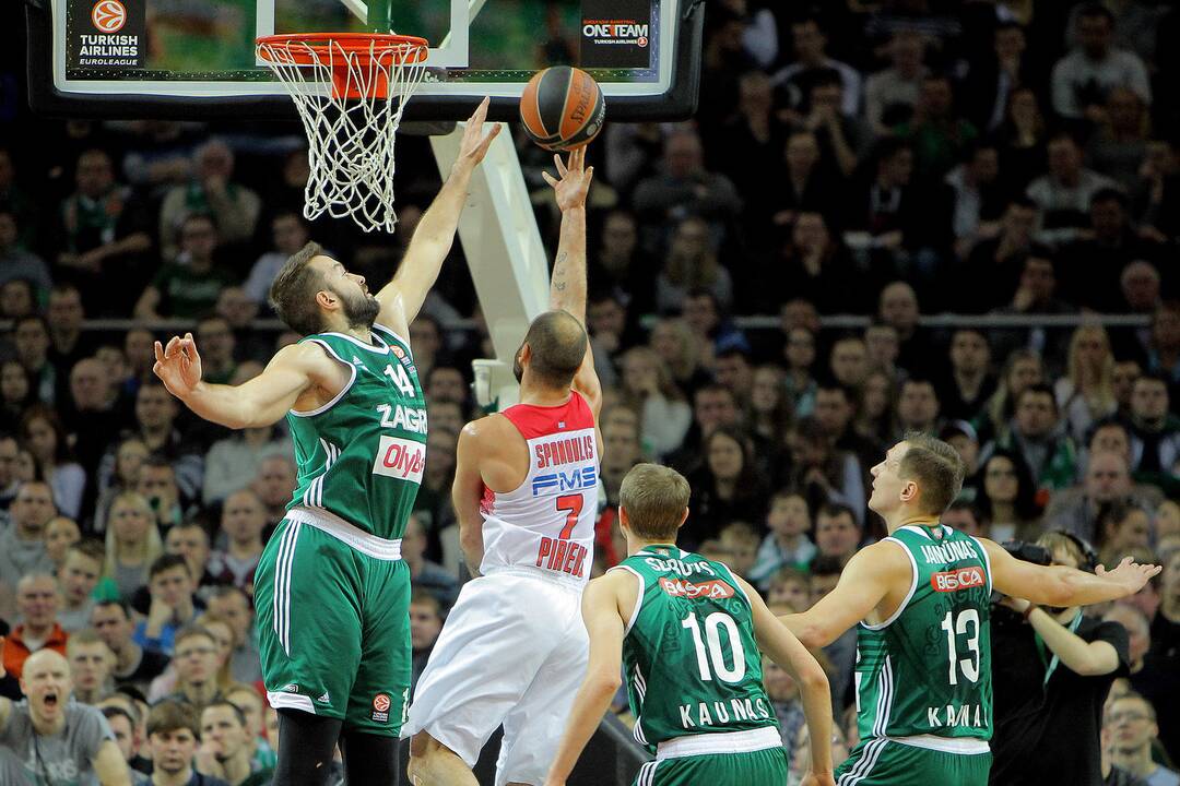 Kauno „Žalgiris“ Eurolygos rungtynėse sutriuškino Pirėjo „Olympiakos“ 75:55.