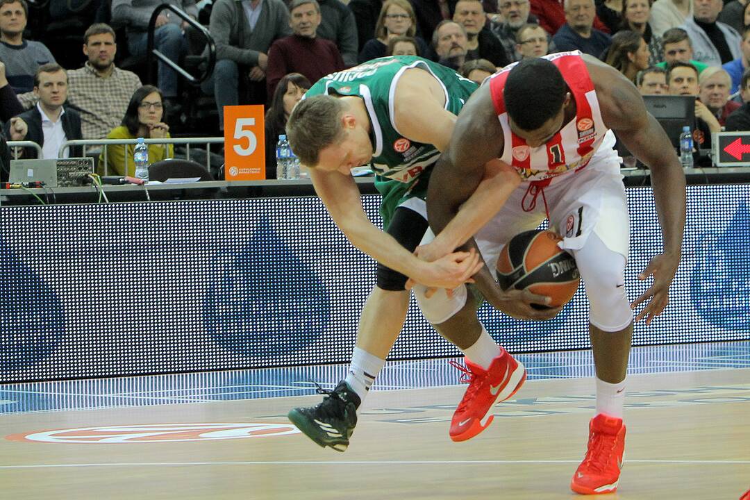 Kauno „Žalgiris“ Eurolygos rungtynėse sutriuškino Pirėjo „Olympiakos“ 75:55.